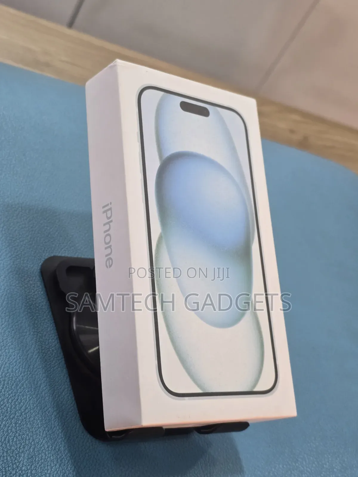 New Apple iPhone 15 256 GB Blue