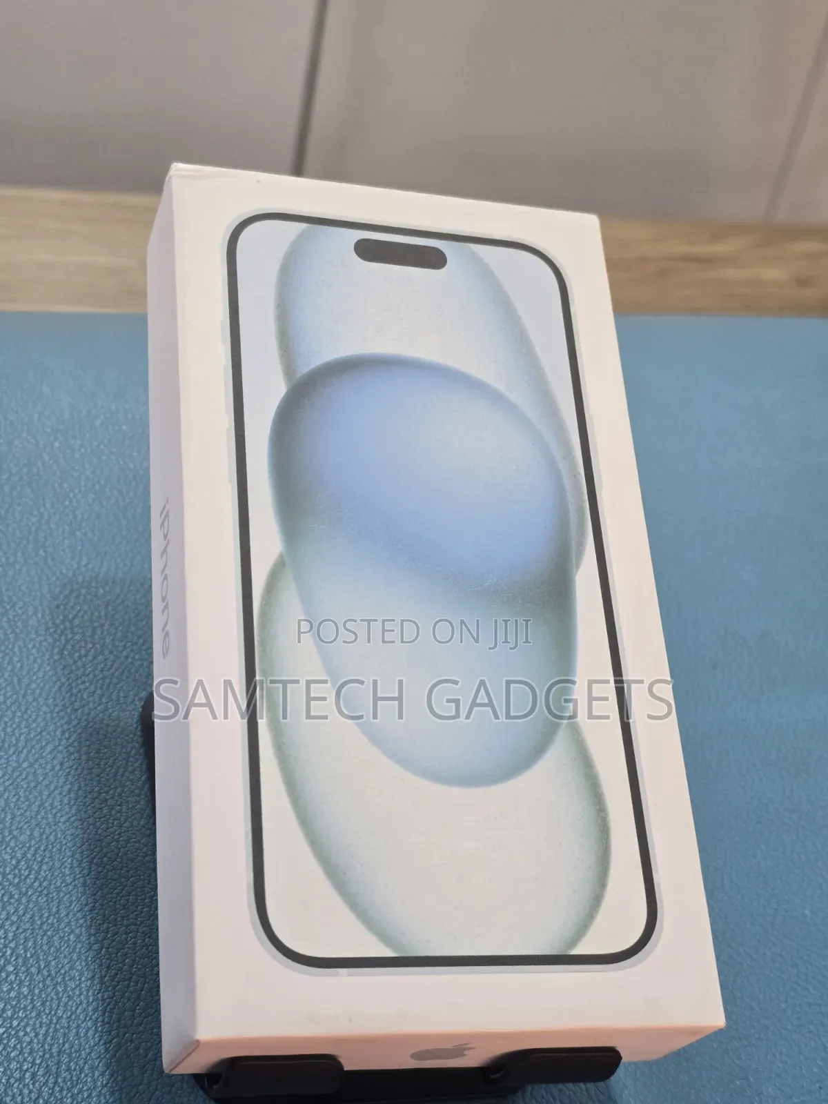 New Apple iPhone 15 256 GB Blue