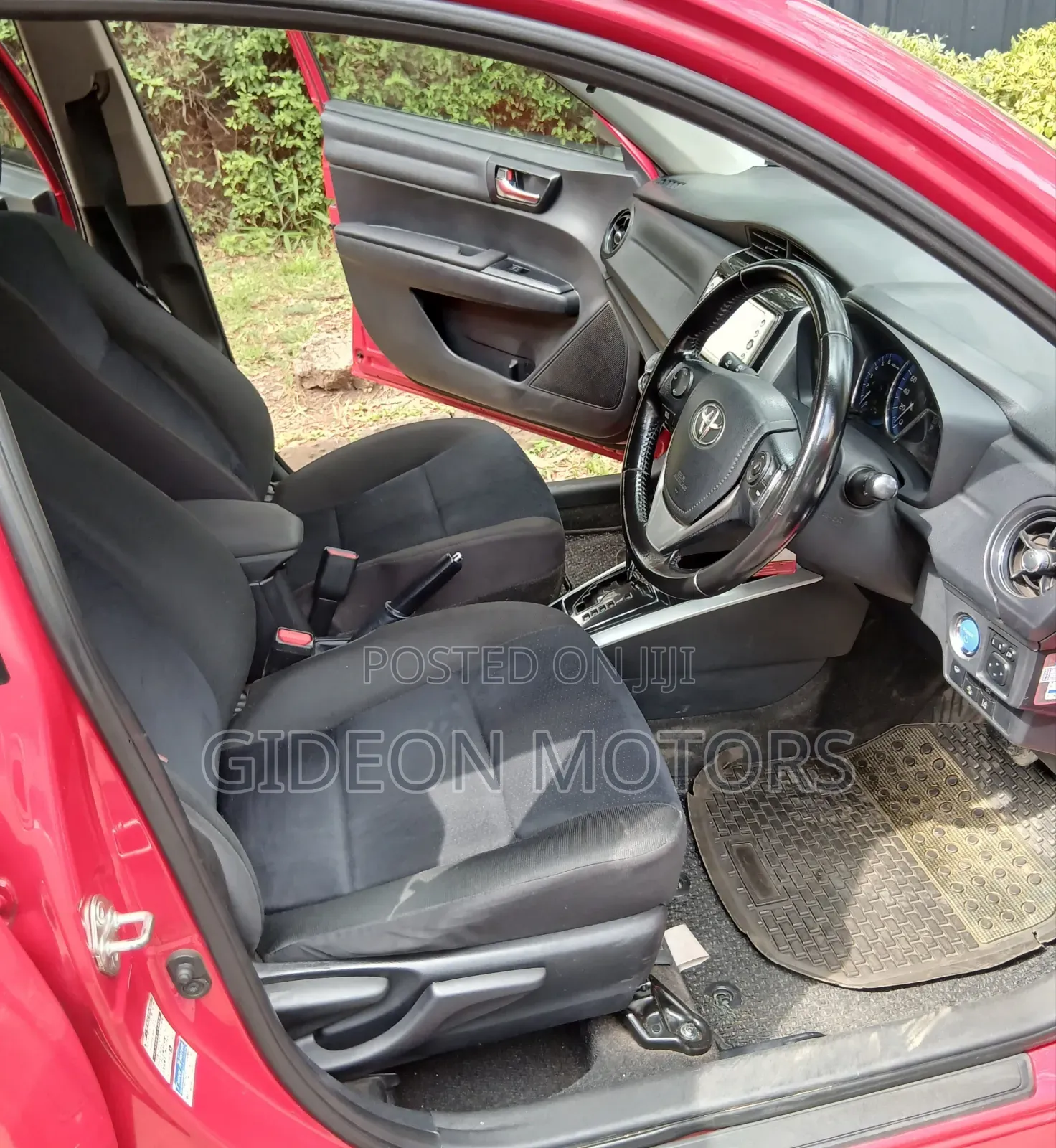 Toyota Corolla Fielder 2016 Red