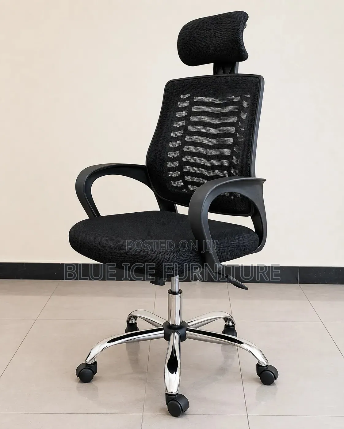 Modern Office Swivel Chair - Durable and Strong