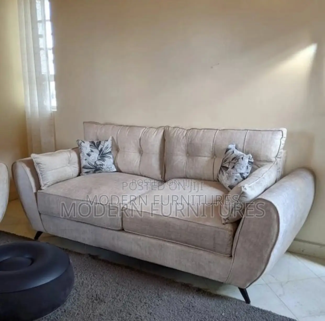 Regal Modern and Classy 3 Seater Butterfly Sofa/ 3 Seater Sofa