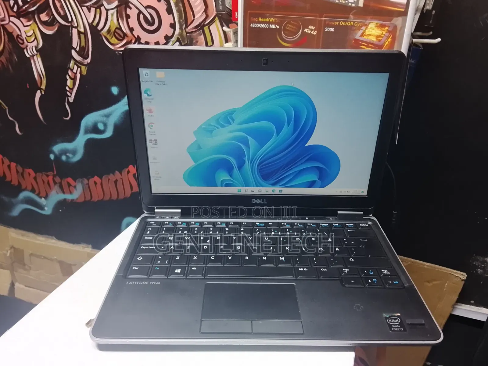 Laptop Dell Latitude E7240 8GB Intel Core i7 SSD 128GB
