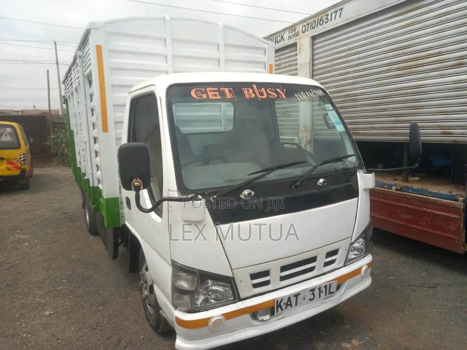 Isuzu NKR Truck