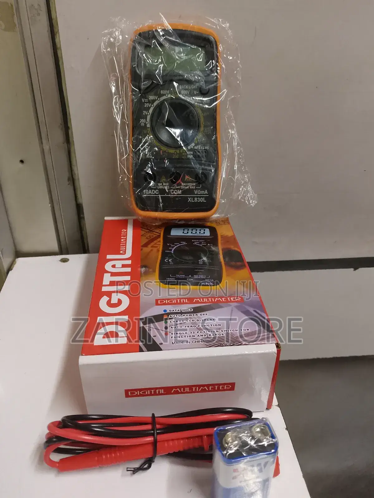 Digital Multimeter Pocket Size Measuring Current, Temperature Volts