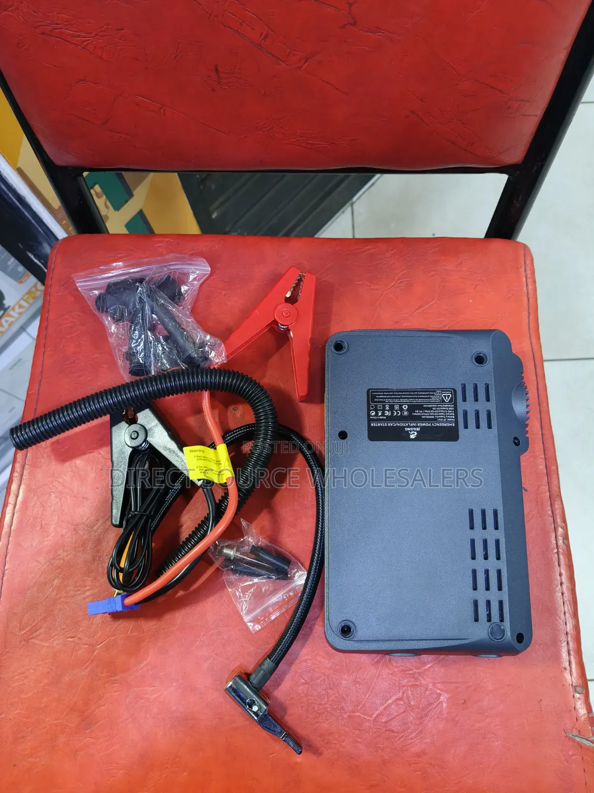 4-in-1 JP5161 Car Battery Jump Starter With LED Light
