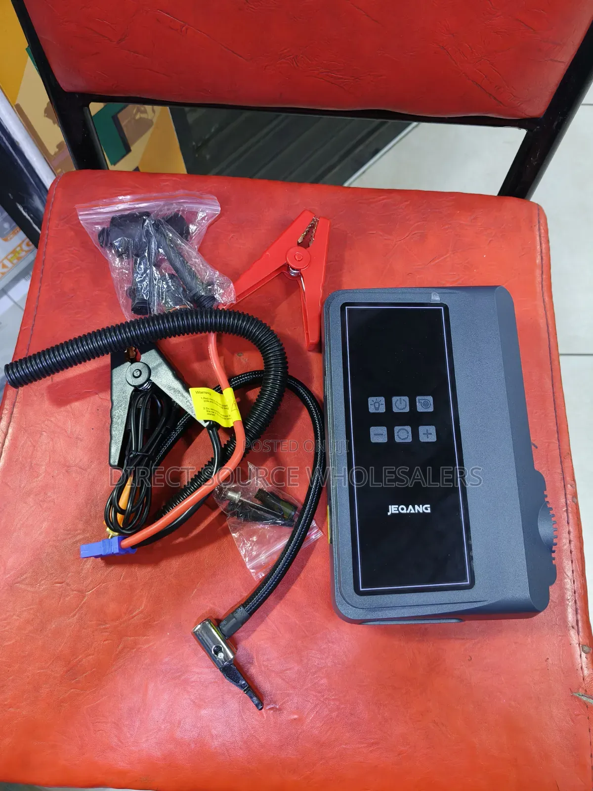 4-in-1 JP5161 Car Battery Jump Starter With LED Light