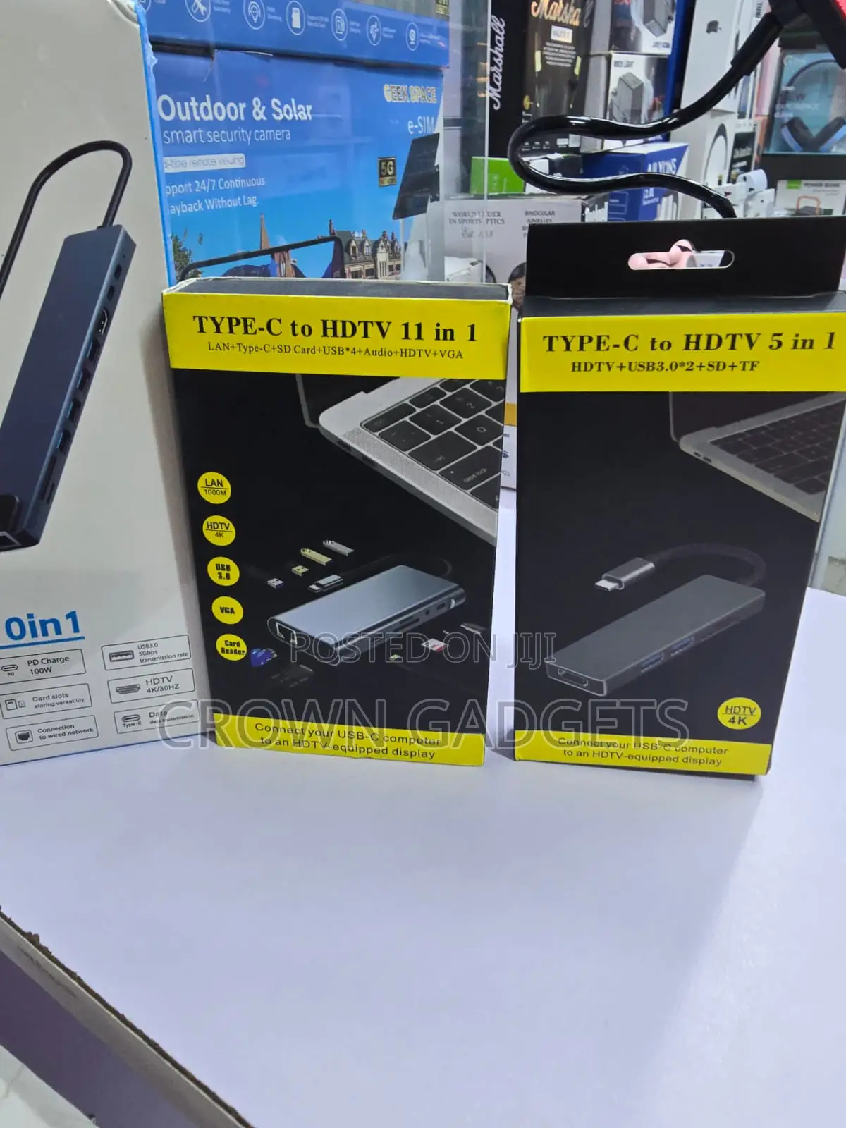 USB-C 11-in-1 Expansion Hub With HDMI VGA PD Charging