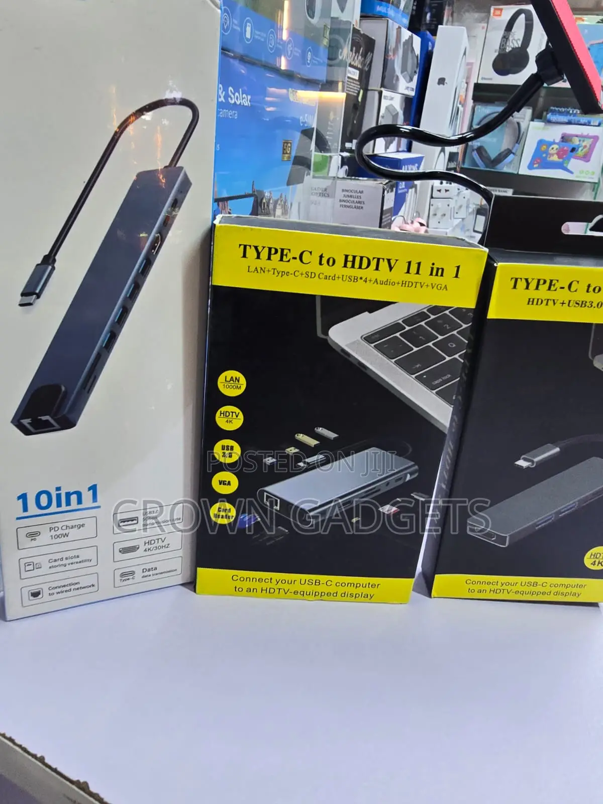 USB-C 11-in-1 Expansion Hub With HDMI VGA PD Charging