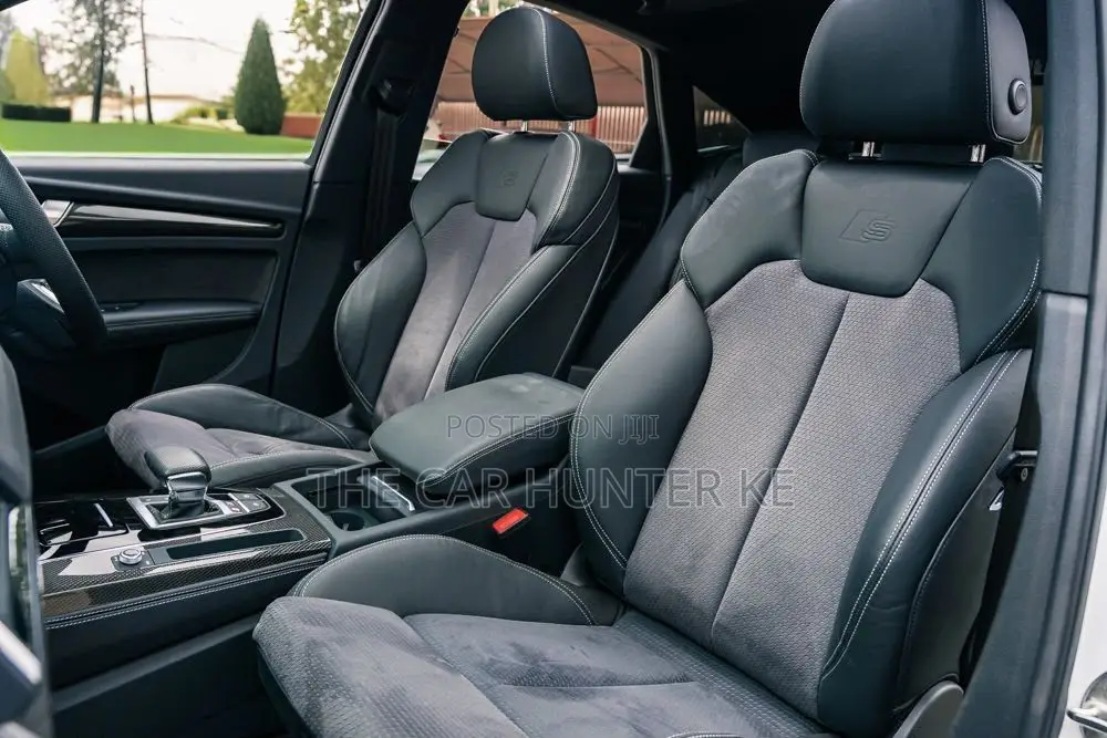 Audi SQ5 2022 White
