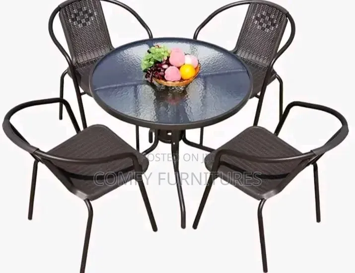 Elegant Black Rattan 4 Seater Dinning Set