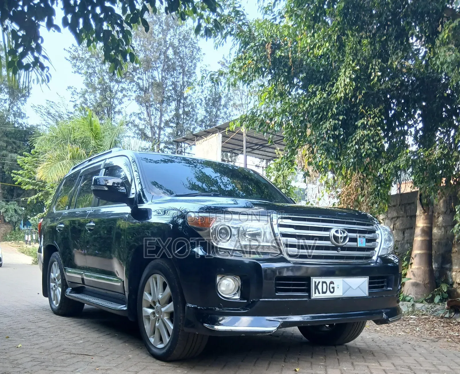 Toyota Land Cruiser 2014