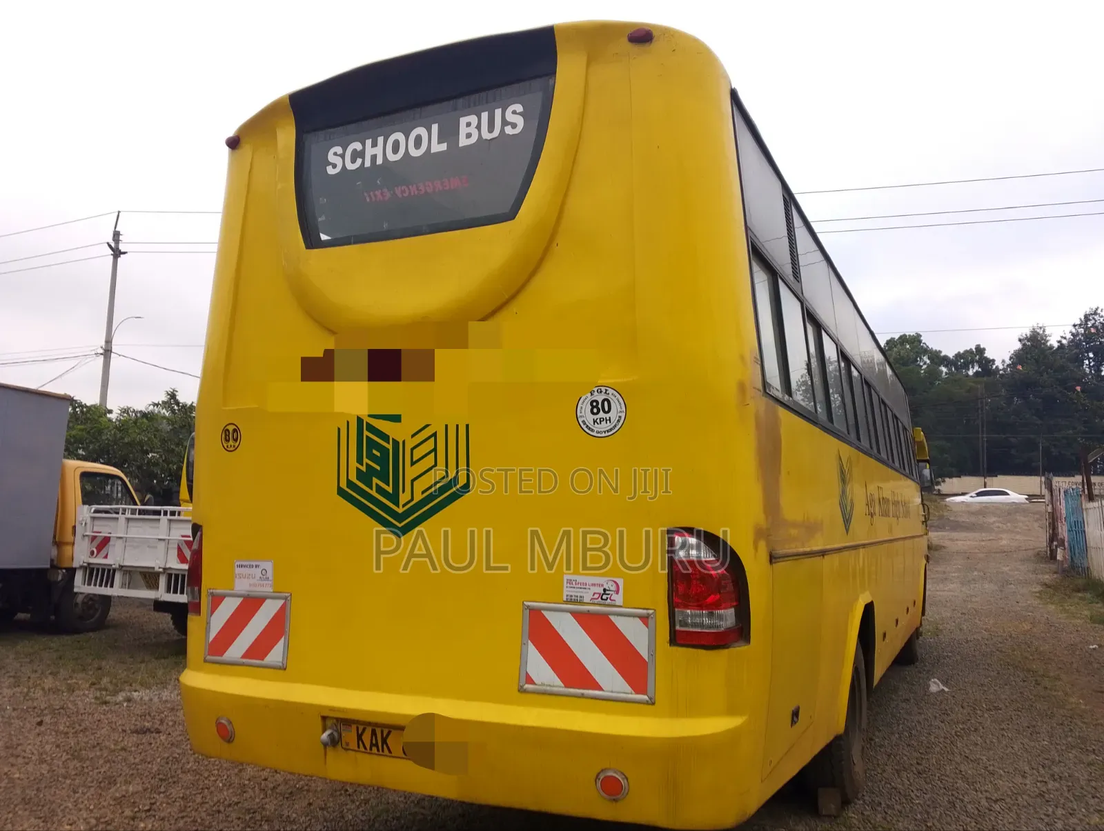 Isuzu Executive Bus 1997 Yellow