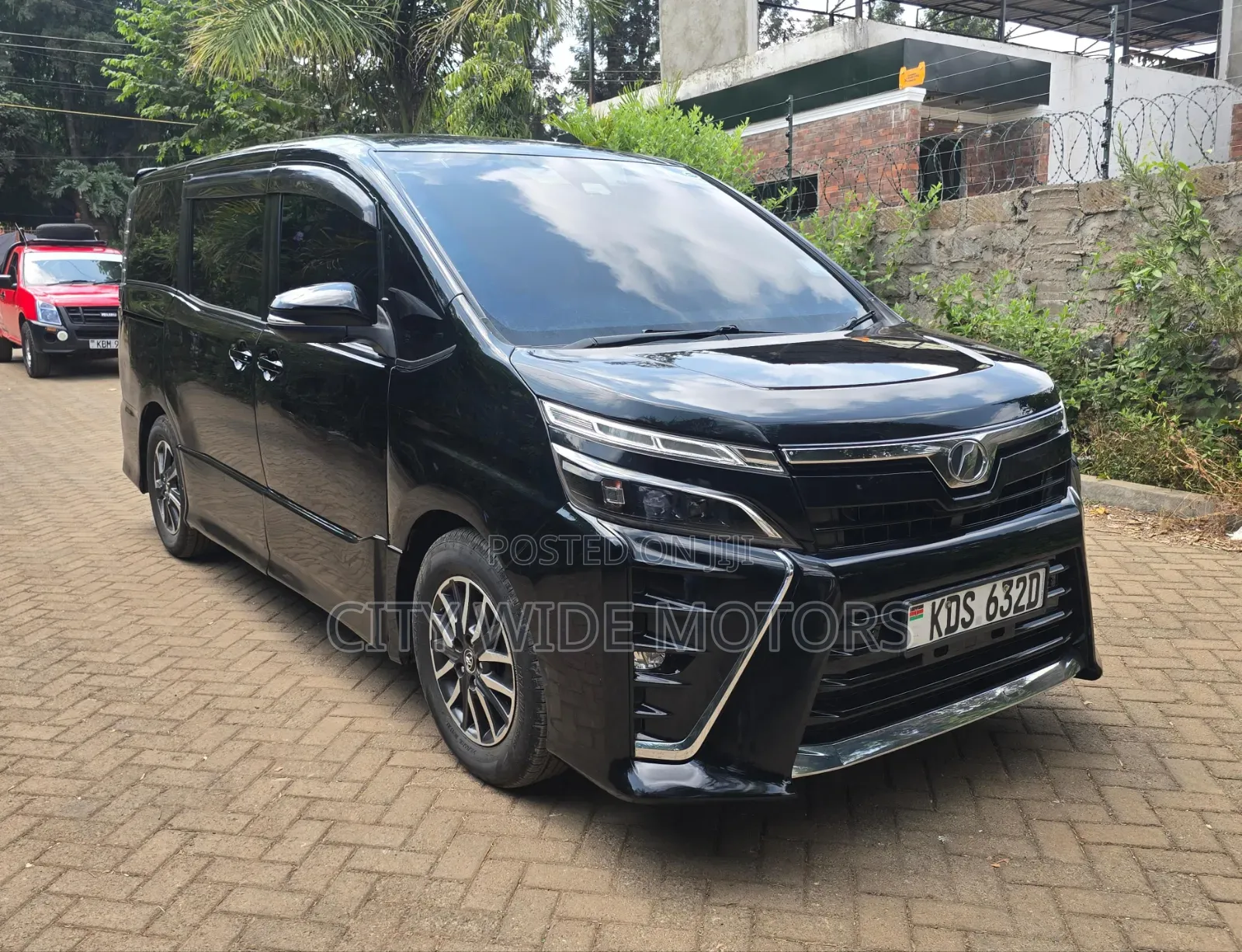 Toyota Voxy 2017 Black