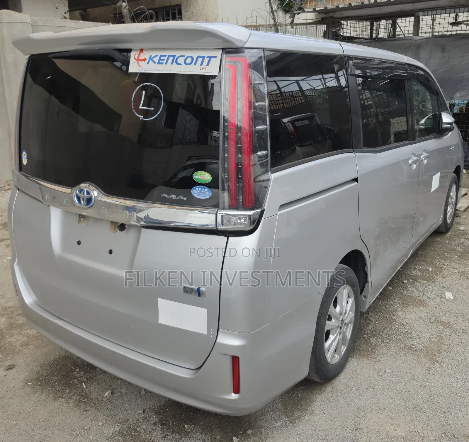Toyota Noah 2020 Silver