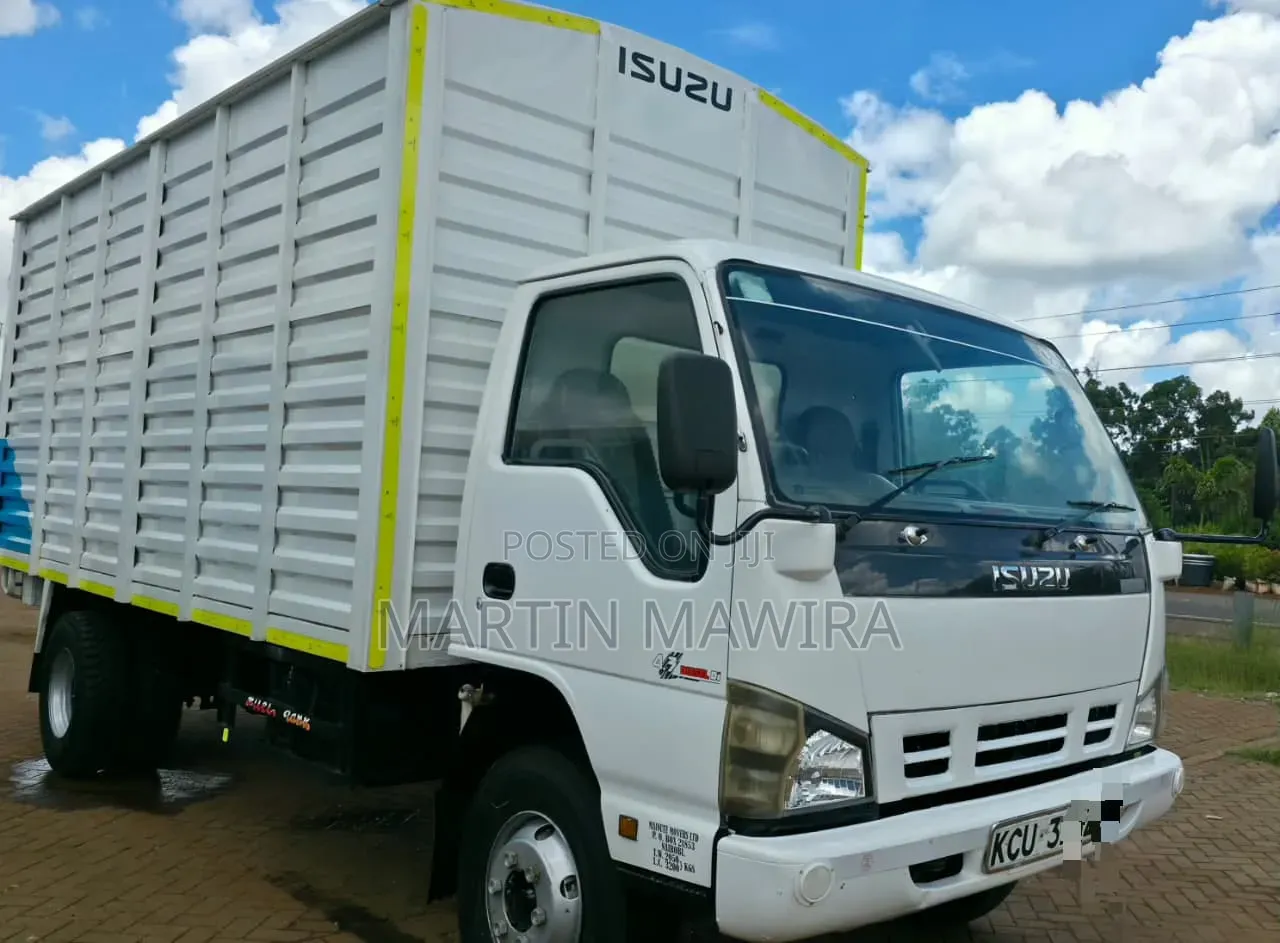 Isuzu NPR Lorry for Sale