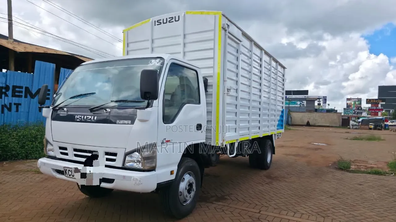 Isuzu NPR Lorry for Sale