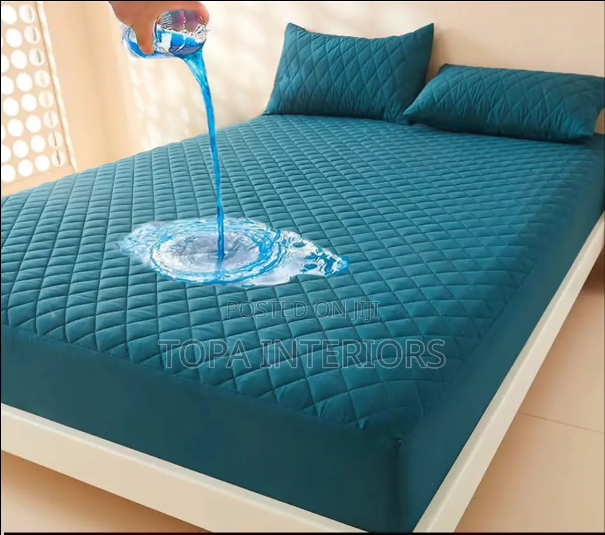 Quilted Breathable Absorbent Waterproof Mattress Protector Covers