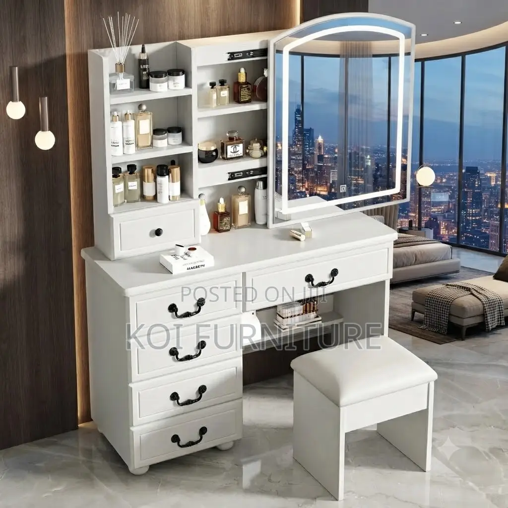 Dressers; Modern Elegant Vanity Table Set With Drawers