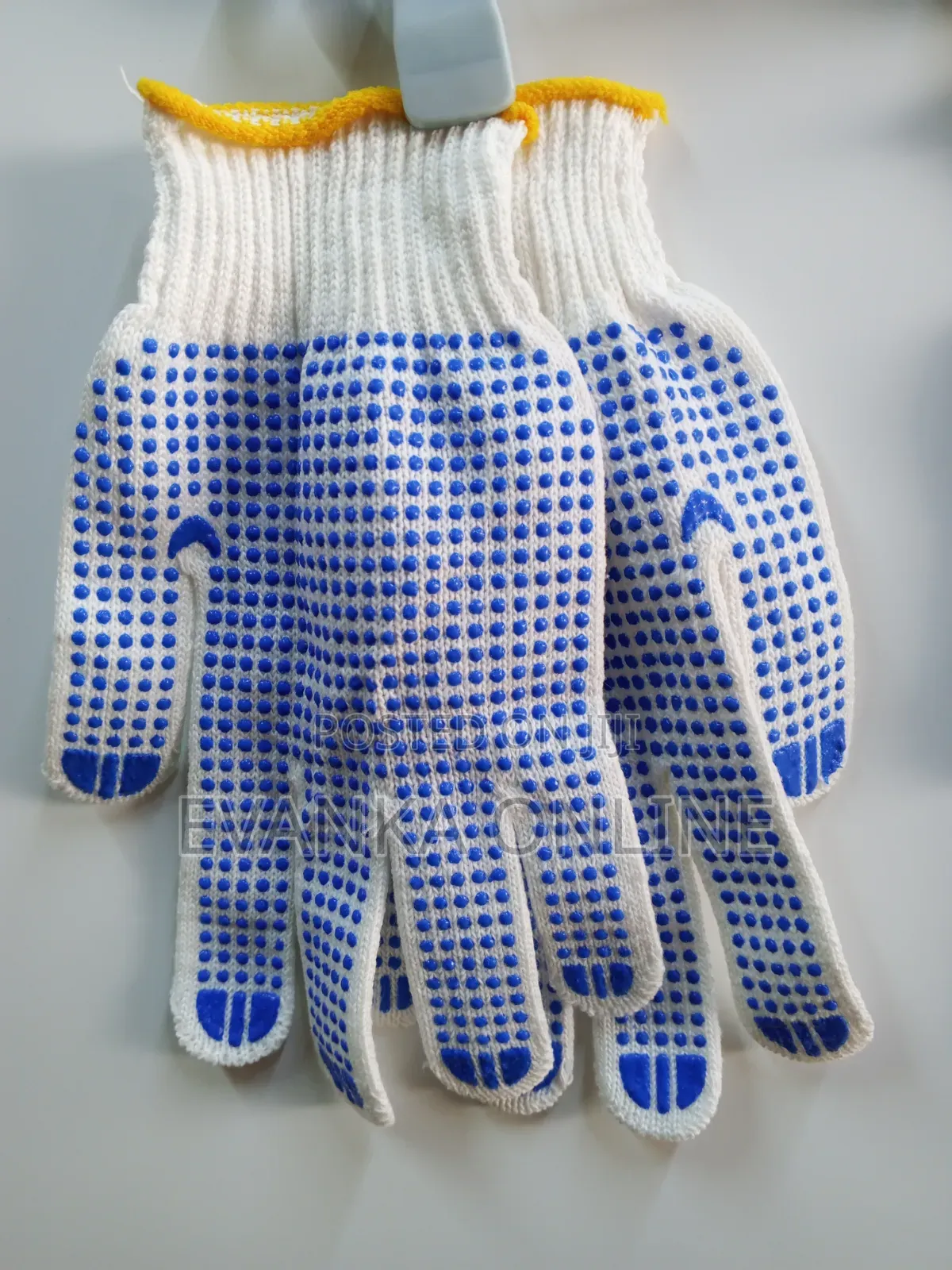 Cotton Dotted Gloves