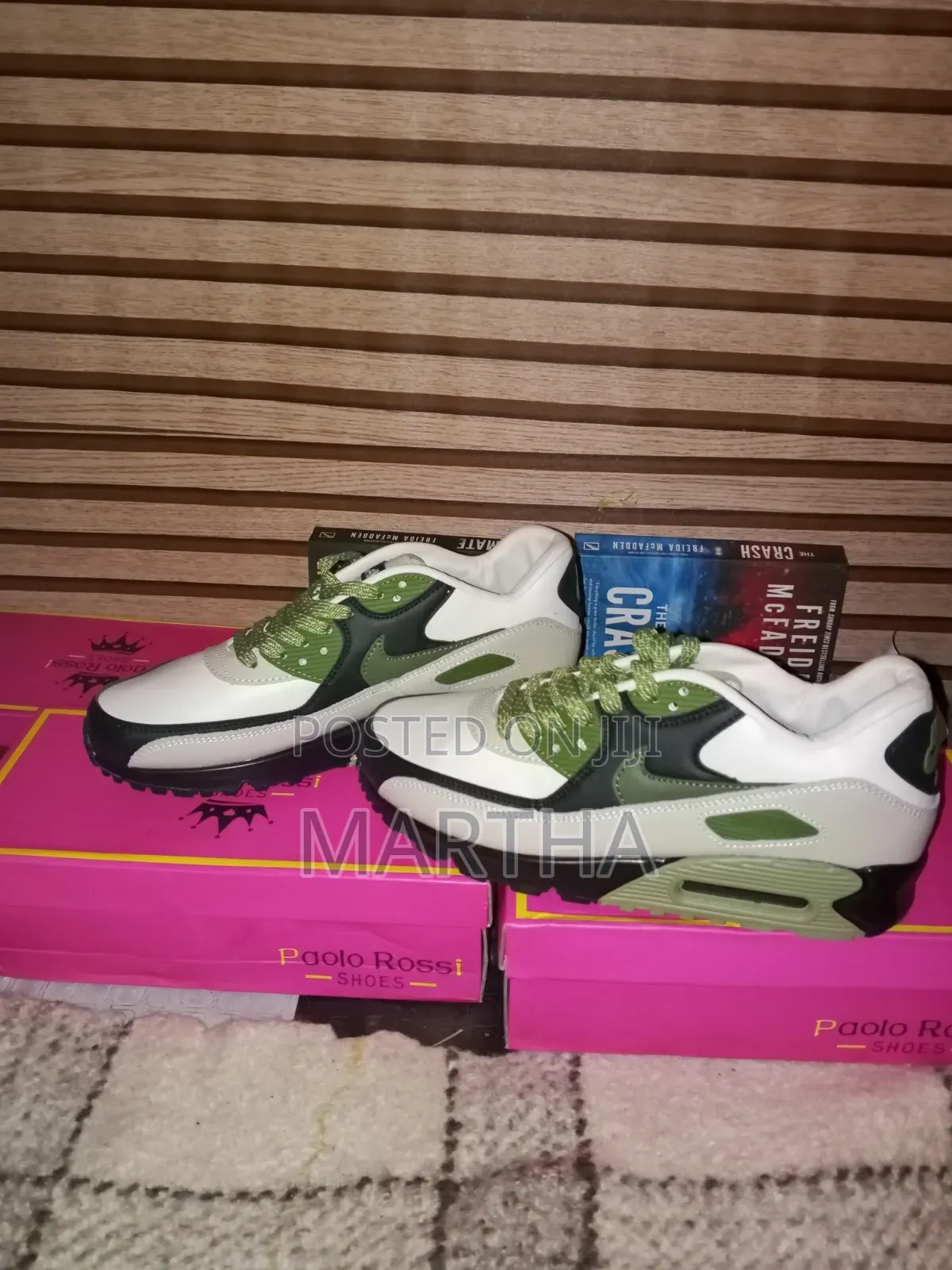 Air 90 Authentic Sneaker