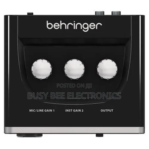 Behringer Solo Soundcard Behringer Um2