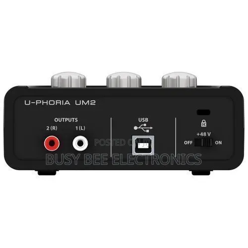 Behringer Solo Soundcard Behringer Um2