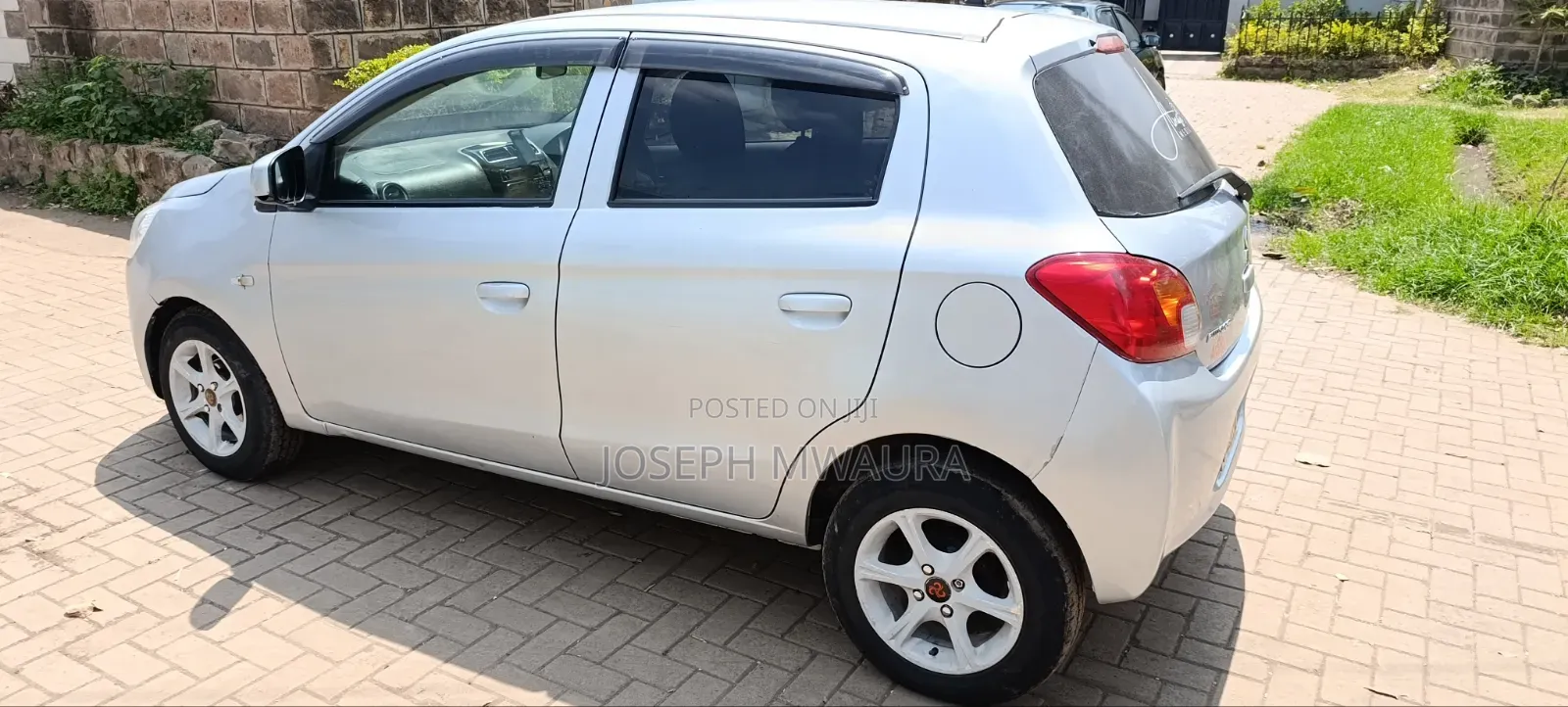 Mitsubishi Mirage 2015 Silver