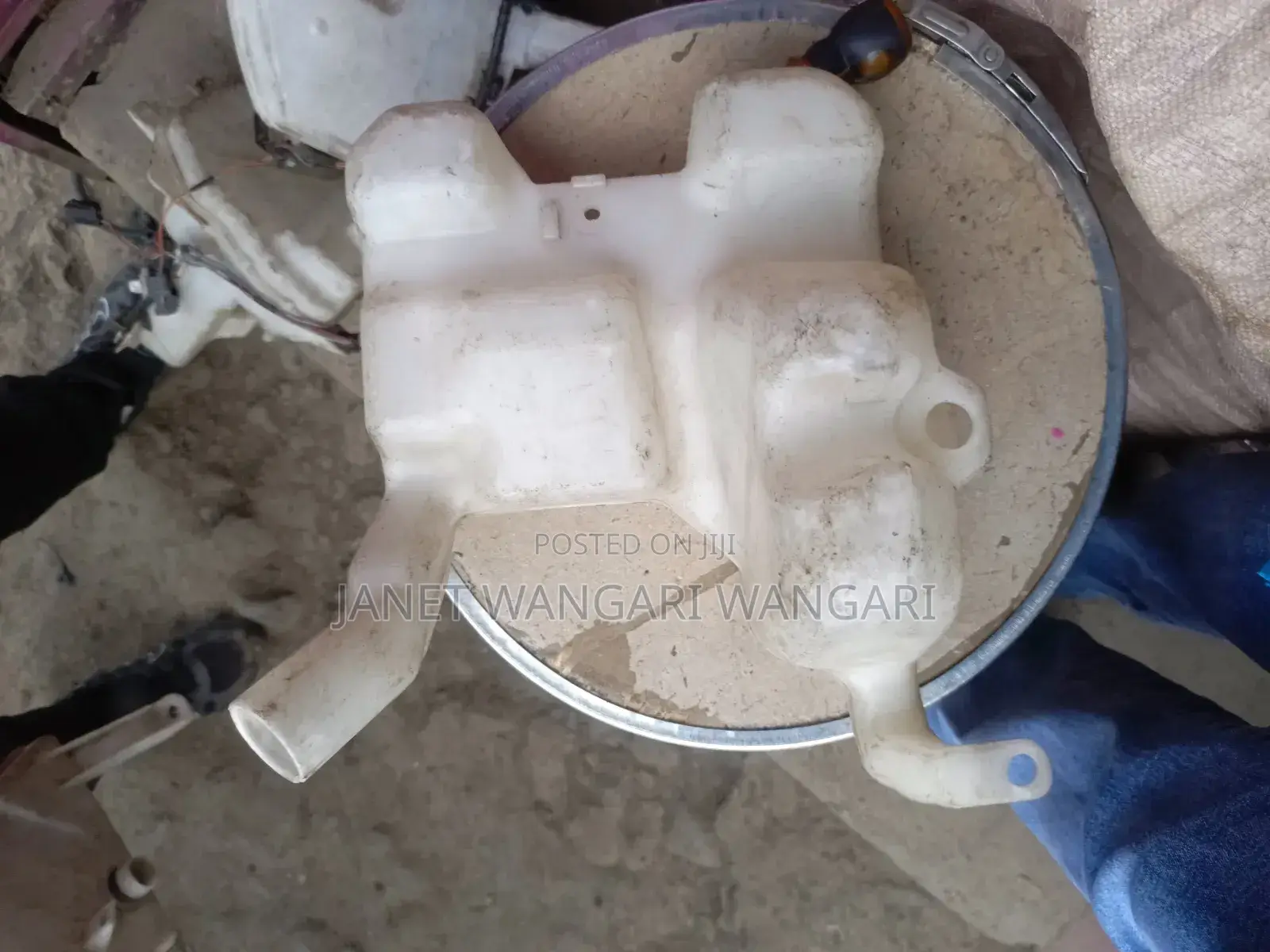 Washerbottle Honda Insight