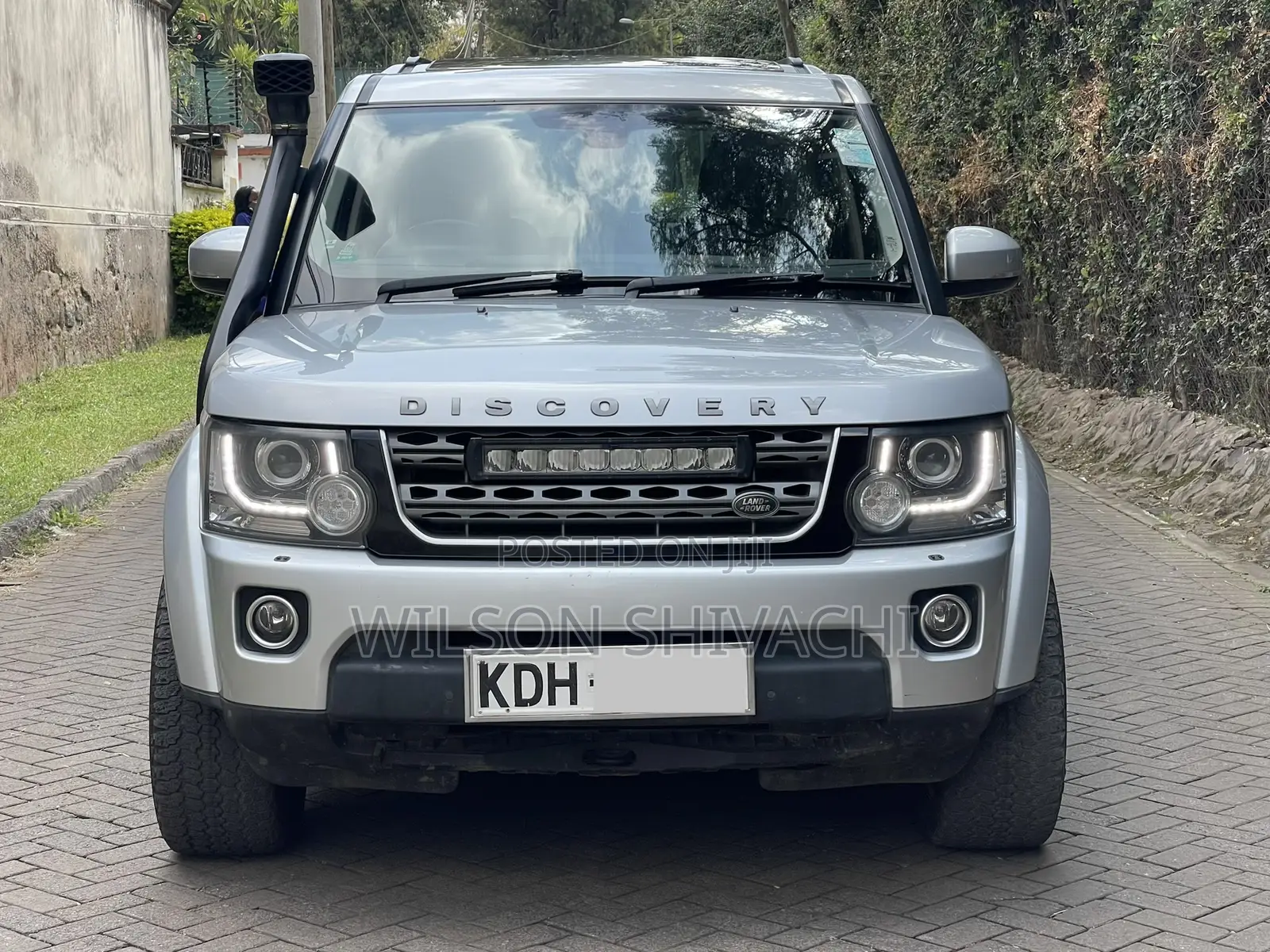 Land Rover Discovery 2015 Silver