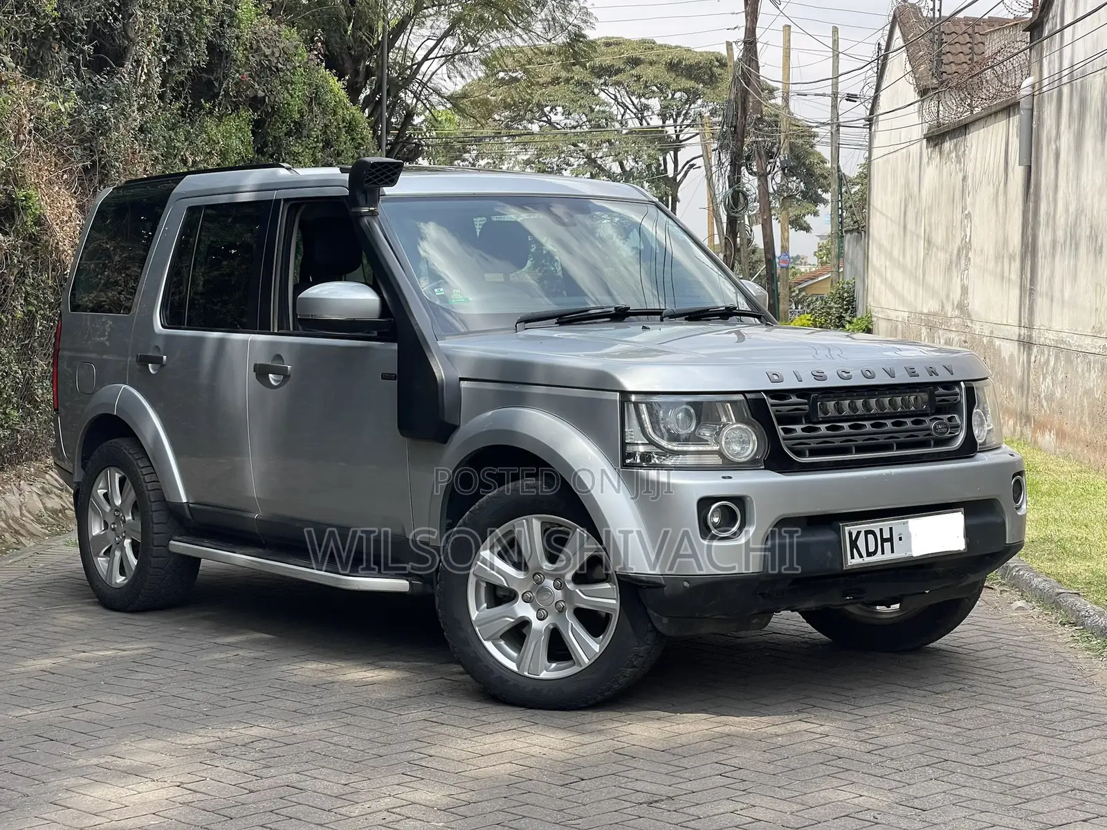 Land Rover Discovery 2015 Silver