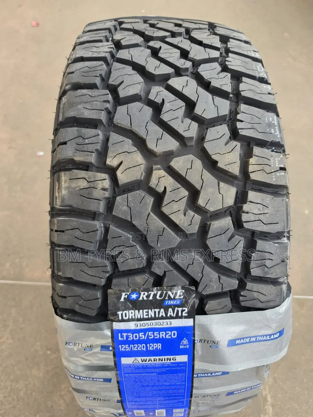 305 /55 R20 Fortune Tires (All Terrain) a/T2