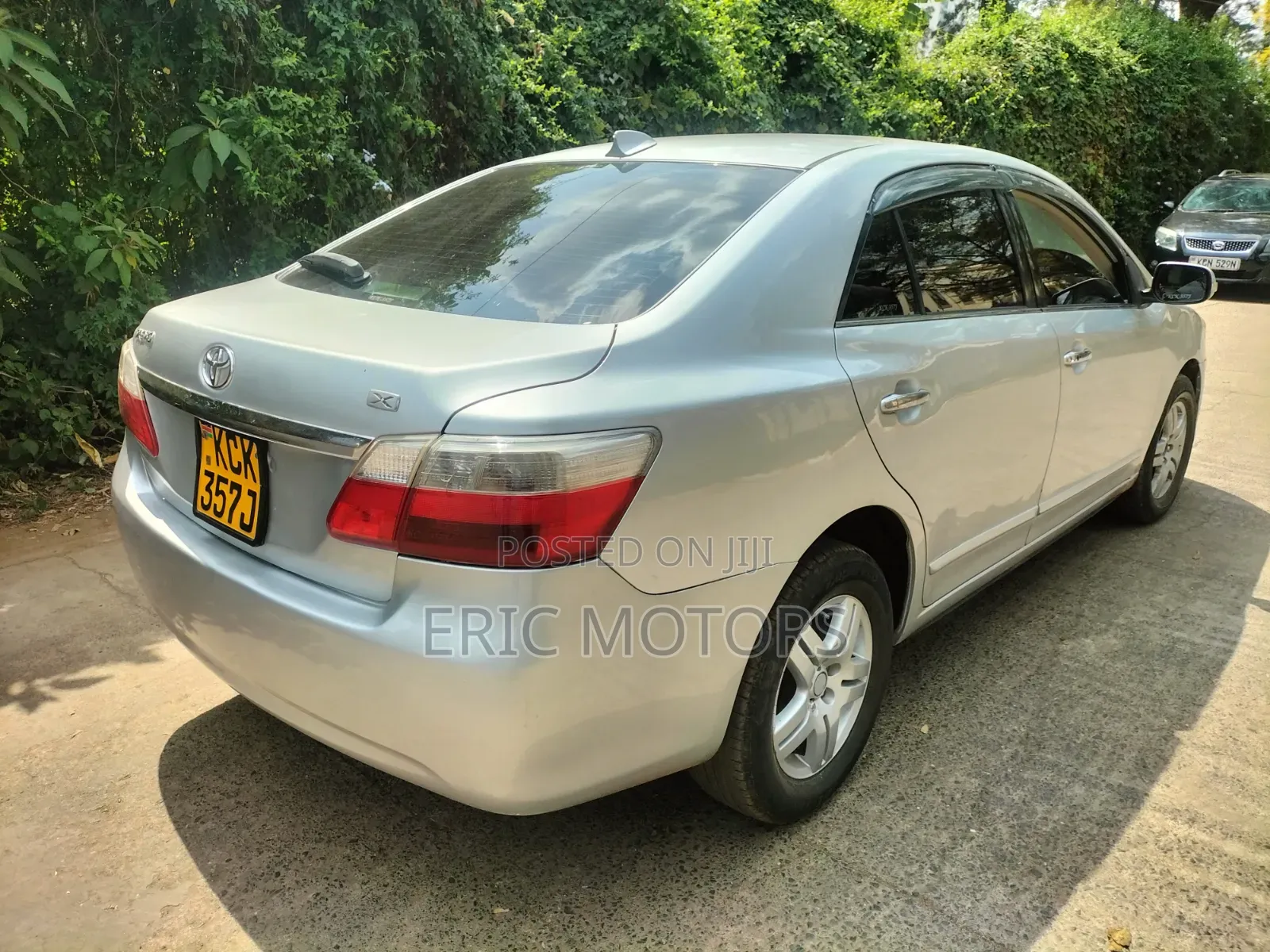 Toyota Premio 2010 Silver
