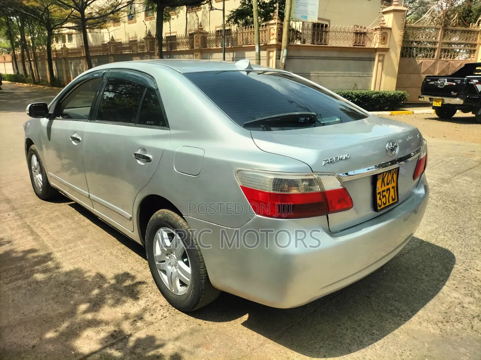 Toyota Premio 2010 Silver