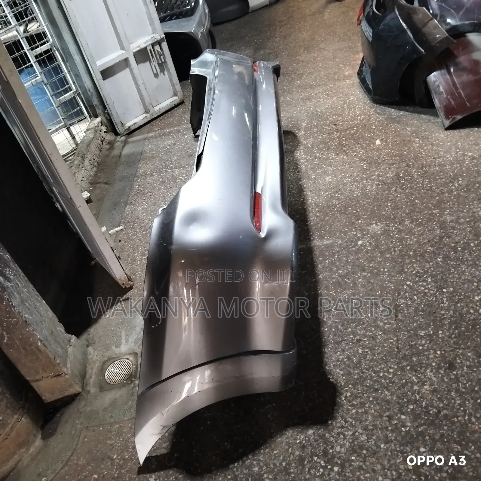 Toyota Wish Model 2006/2007 Back Bumper, Clean Ex Japan