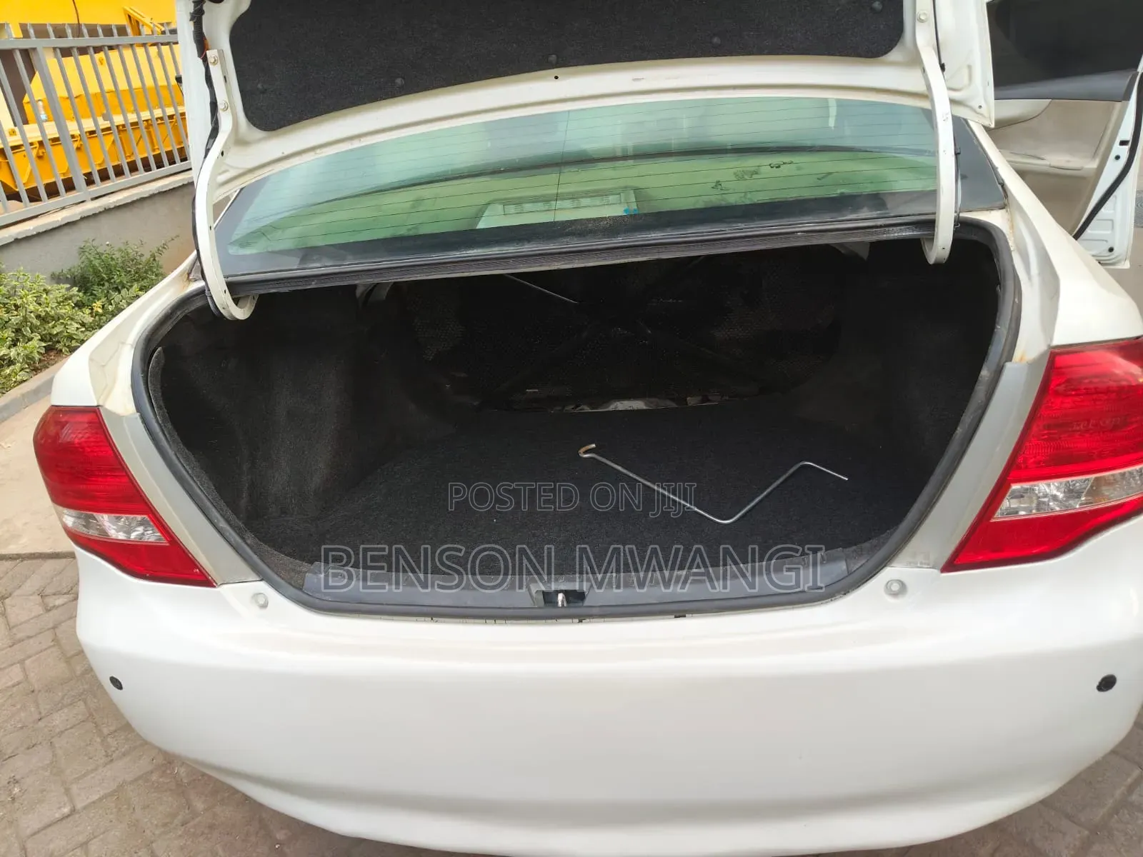 Toyota Axio 2010 White