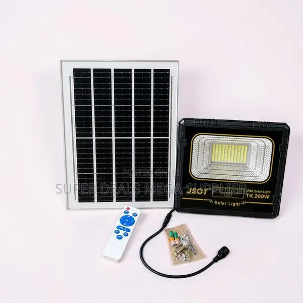 200W Solar Flood Light With High-Efficiency Solar Panel and Remote