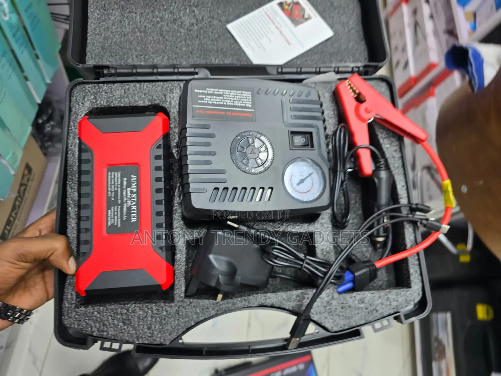 2-in-1 Jump Starter Power Bank Portable Air Pump