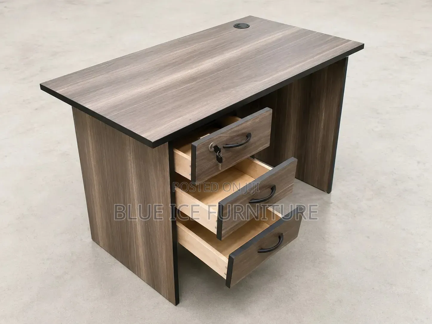 Compact Computer 3 Drawer Lockable Desk