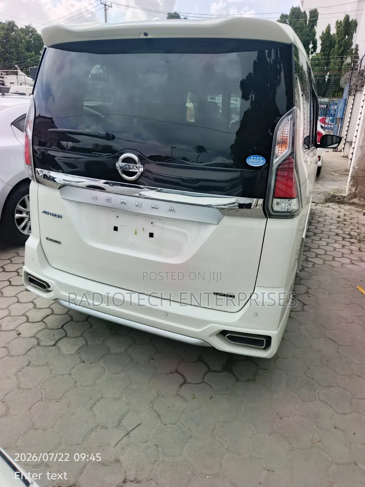Nissan Serena 2020 White
