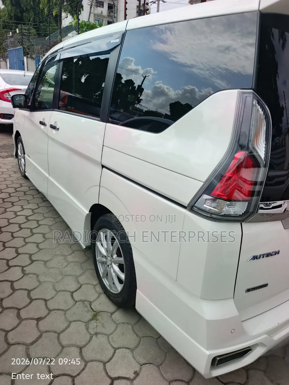 Nissan Serena 2020 White