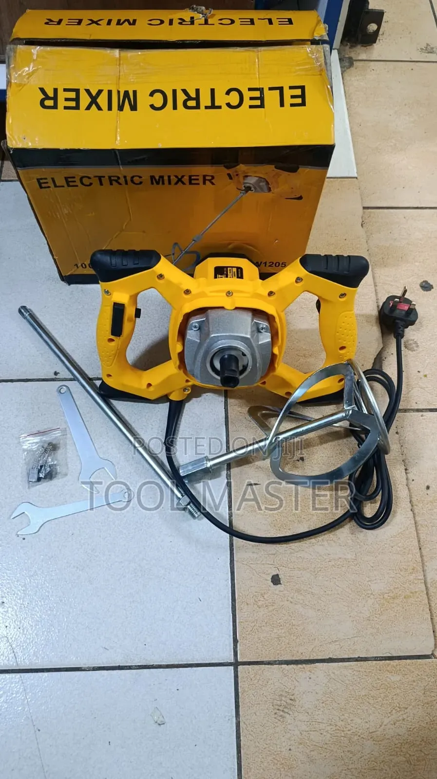DeWalt Electric Paint Mixer/Quality DeWalt Paint Mixer