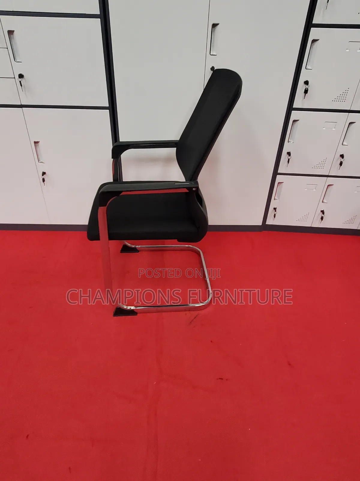Black Ergonomic Boardroom/ Visitor's Chair