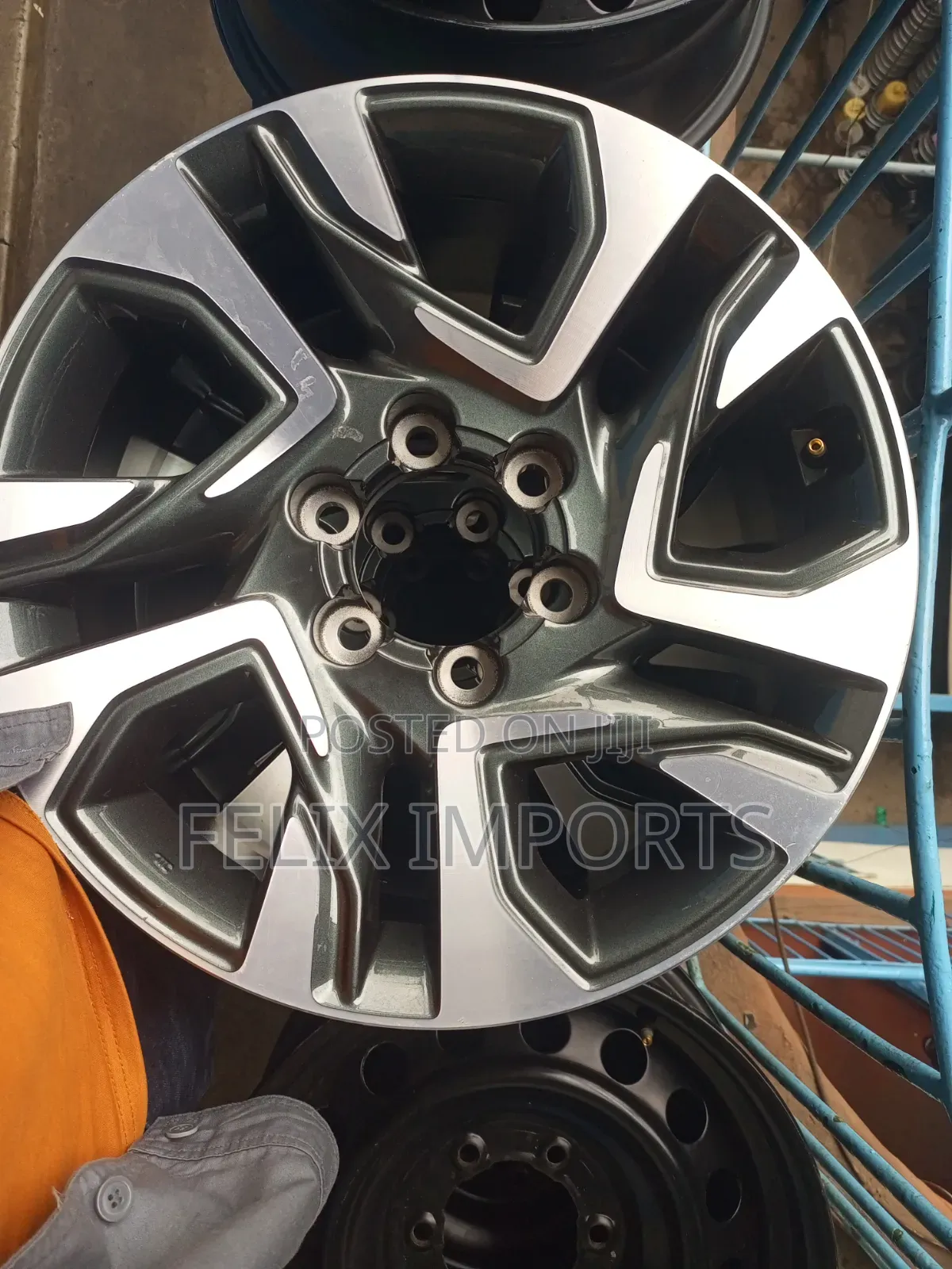 Rims Size 18 Fortuner