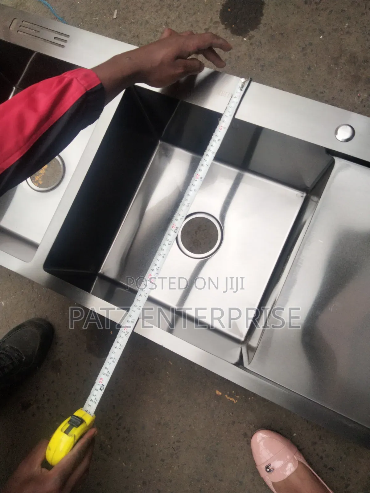 Heavy Double Sink With Single Drain