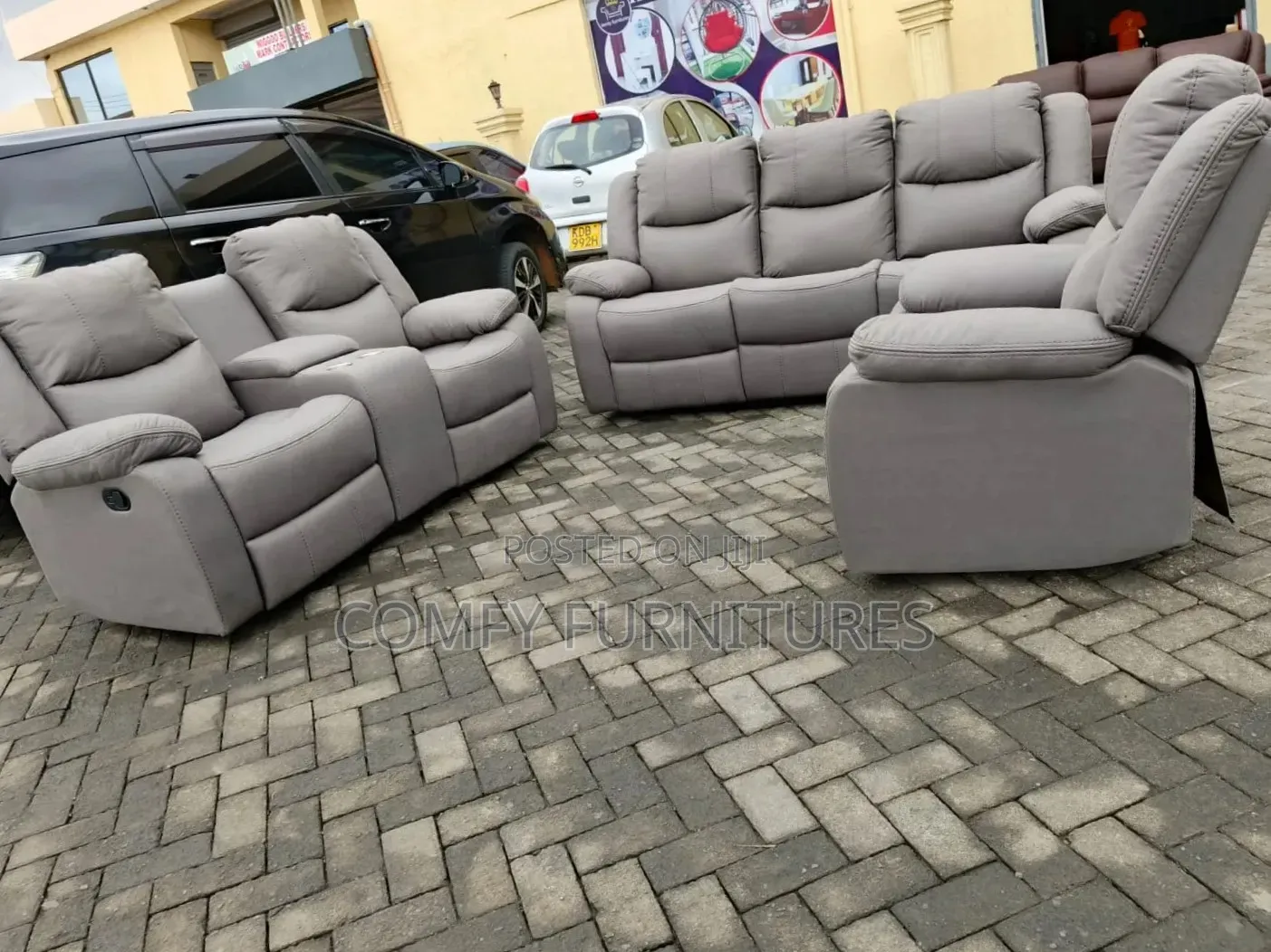 6 Seater Standard Size