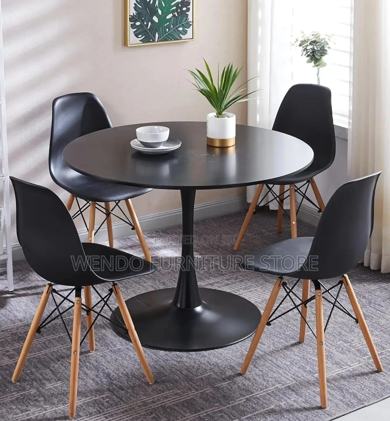 Dining Set; Four Seaters Round Eames Restaurant Dining Set