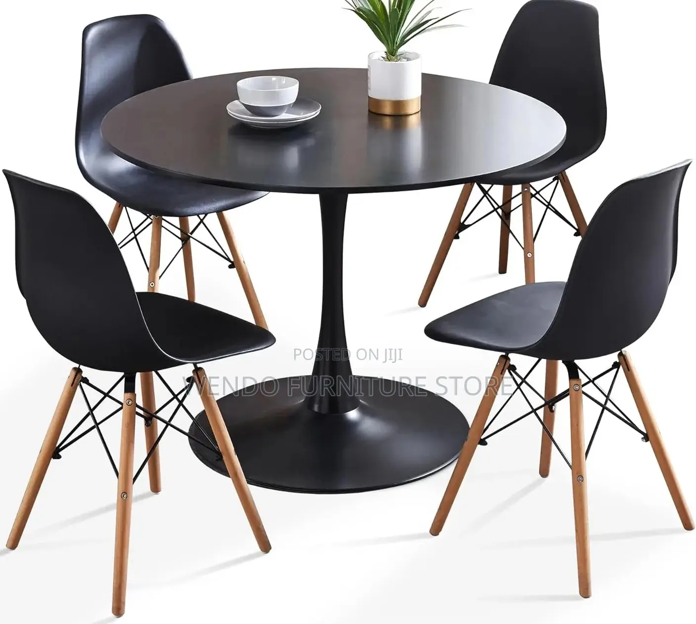 Dining Set; Four Seaters Round Eames Restaurant Dining Set