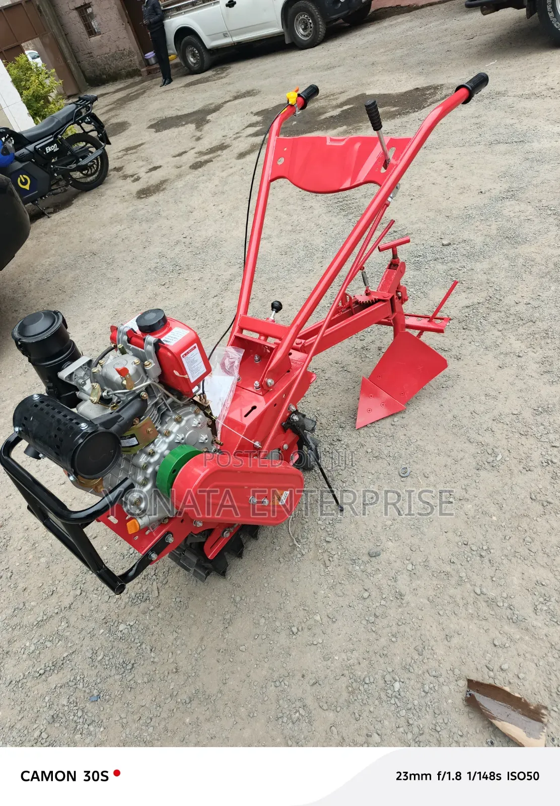 Powerful Small T Agricultural Tiller Machine (Diesel)