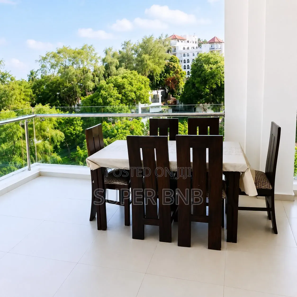 2 Bedroom Apartments in Westland Cosy and Beautiful Scenery