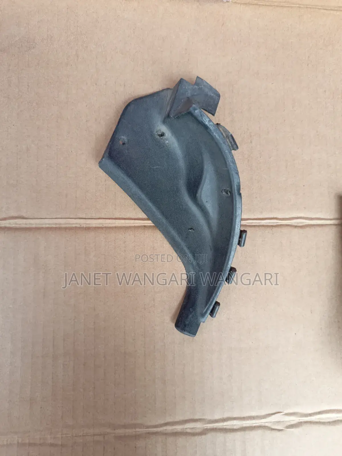 Windscreen Finisher/ Mirror Rubber Nissan Serena